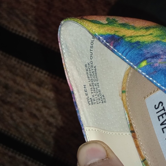 High heels - Picture 3 of 4